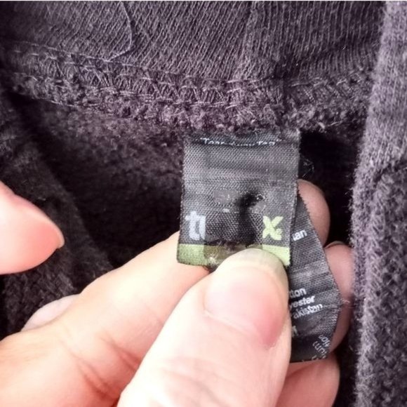 Panic at the Disco 2018 Black Hoodie Band Tee sz M - Picture 3 of 9